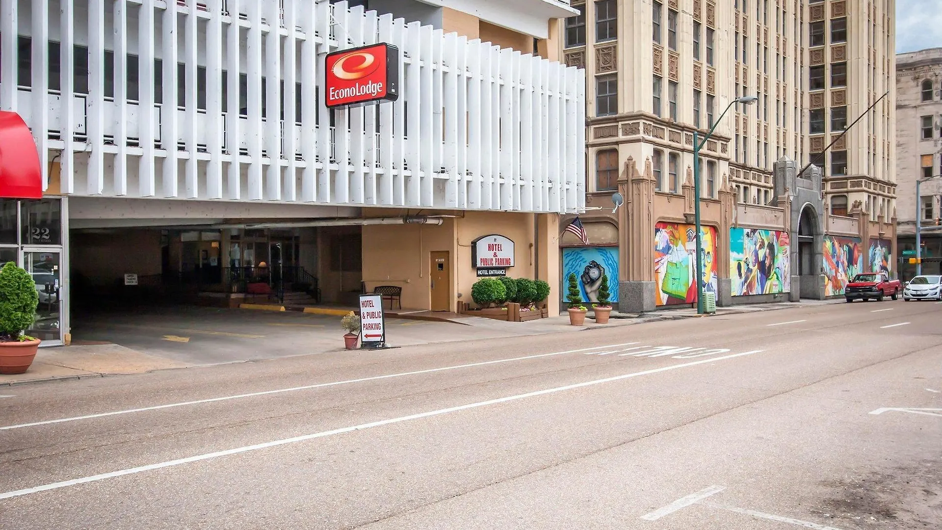 Econo Lodge Downtown Memphis 3*,