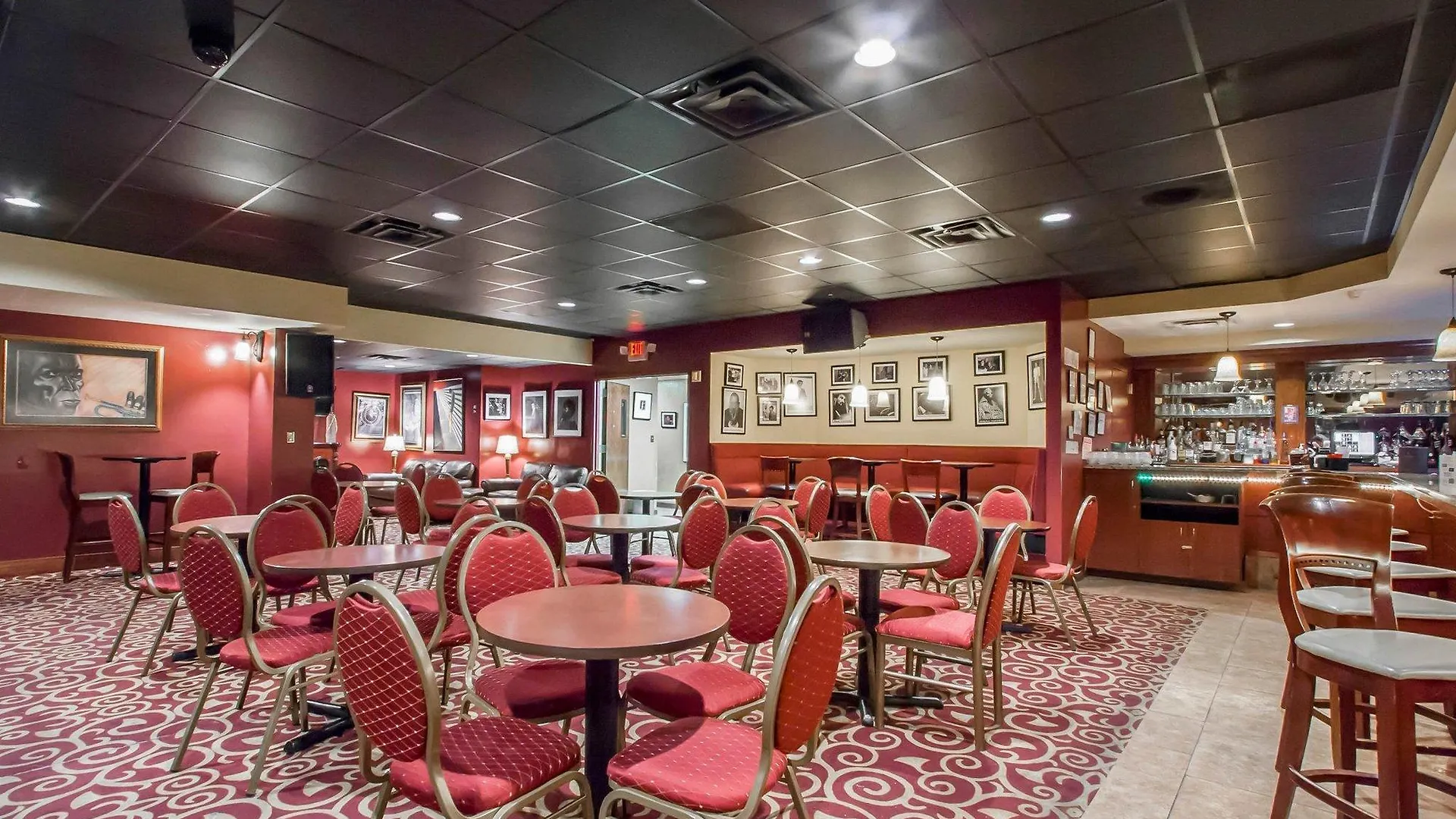 Econo Lodge Downtown Memphis Hotel