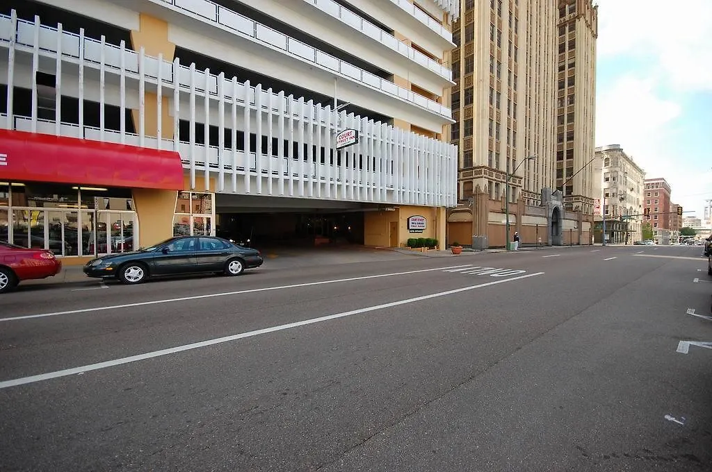 Econo Lodge Downtown Memphis Hotel