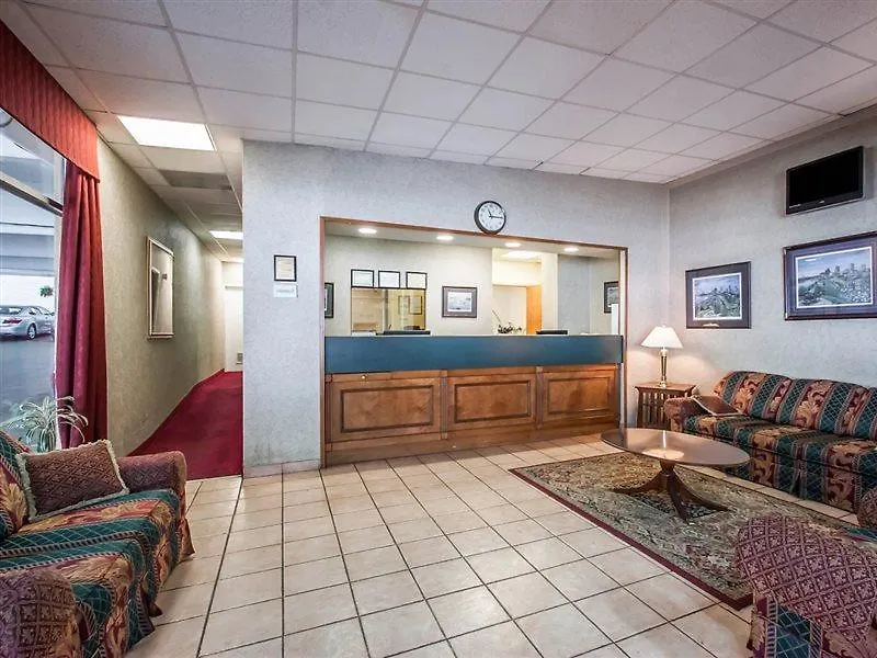 Econo Lodge Downtown Μέμφις 3*,